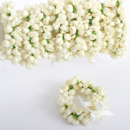 7 1/2” Wrist Aromatic Verawood and Hawaiian Jasmine Flower Beaded Stretchy Bracelet