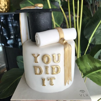 Graduation Small Cake 
