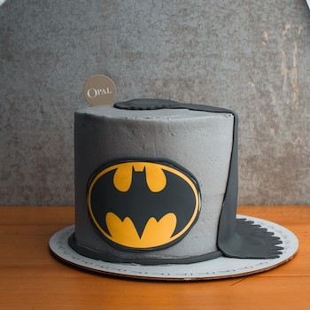 Batman cake 2