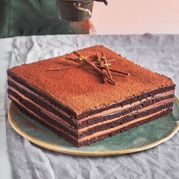  Chocolate Mousse Cake