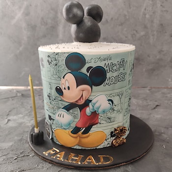 Mickey Mouse Comic Cake