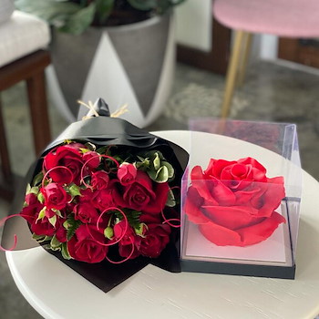 Red Rose Package