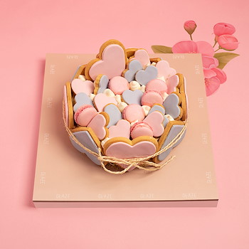 Chocolate Heart Biscuit Cake