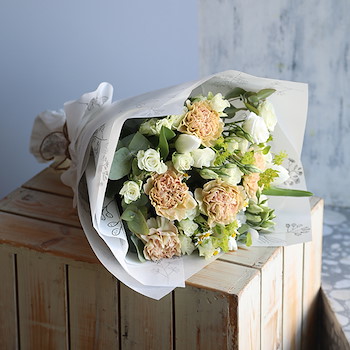 White Bouquet 1