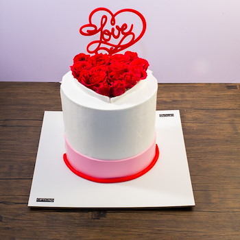 Heart Baby Rose Cake
