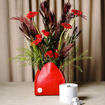 Love Vase 2