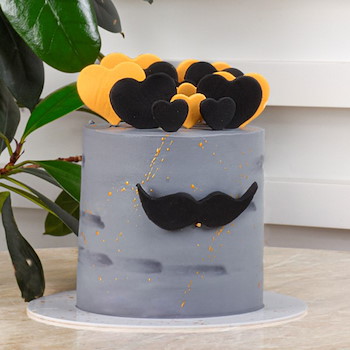 Gangbang Heart Cake