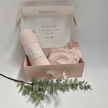 Light Pink Prayer Set