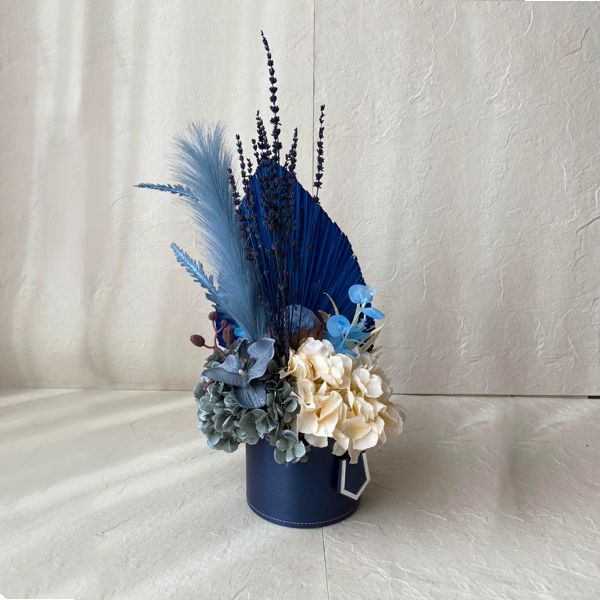 navy flowers in vase